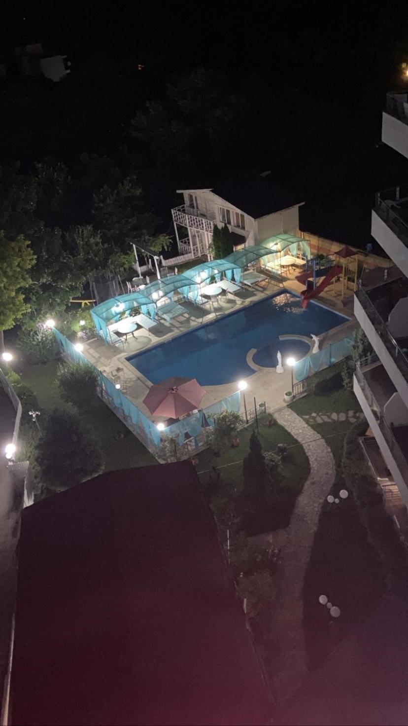 Apartments Devora 1 & Bar & Restaurant Varna Extérieur photo
